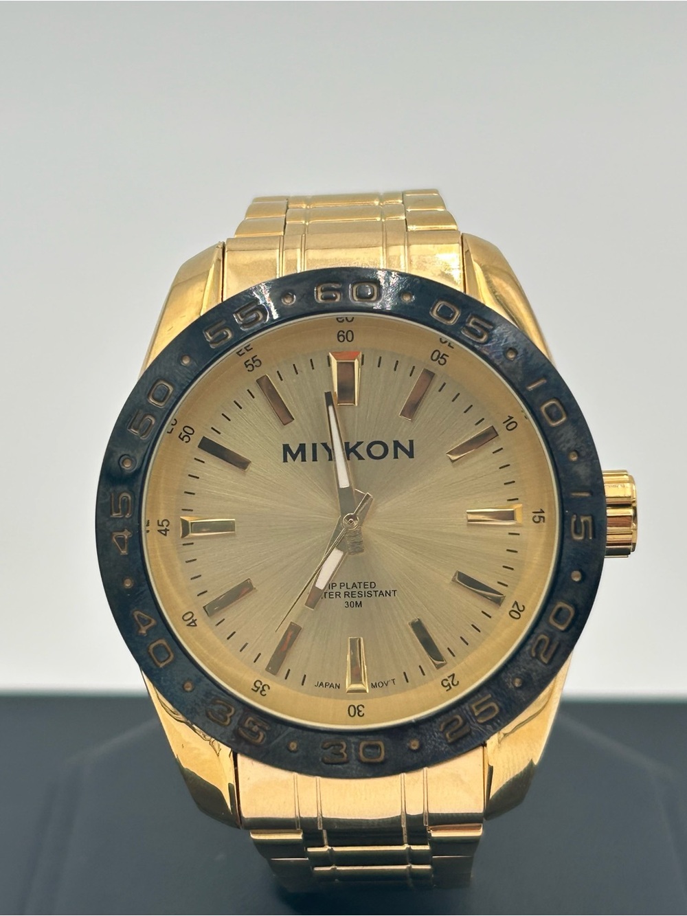 MIYKON Gold Men’s Watch Model Y2G66-2130